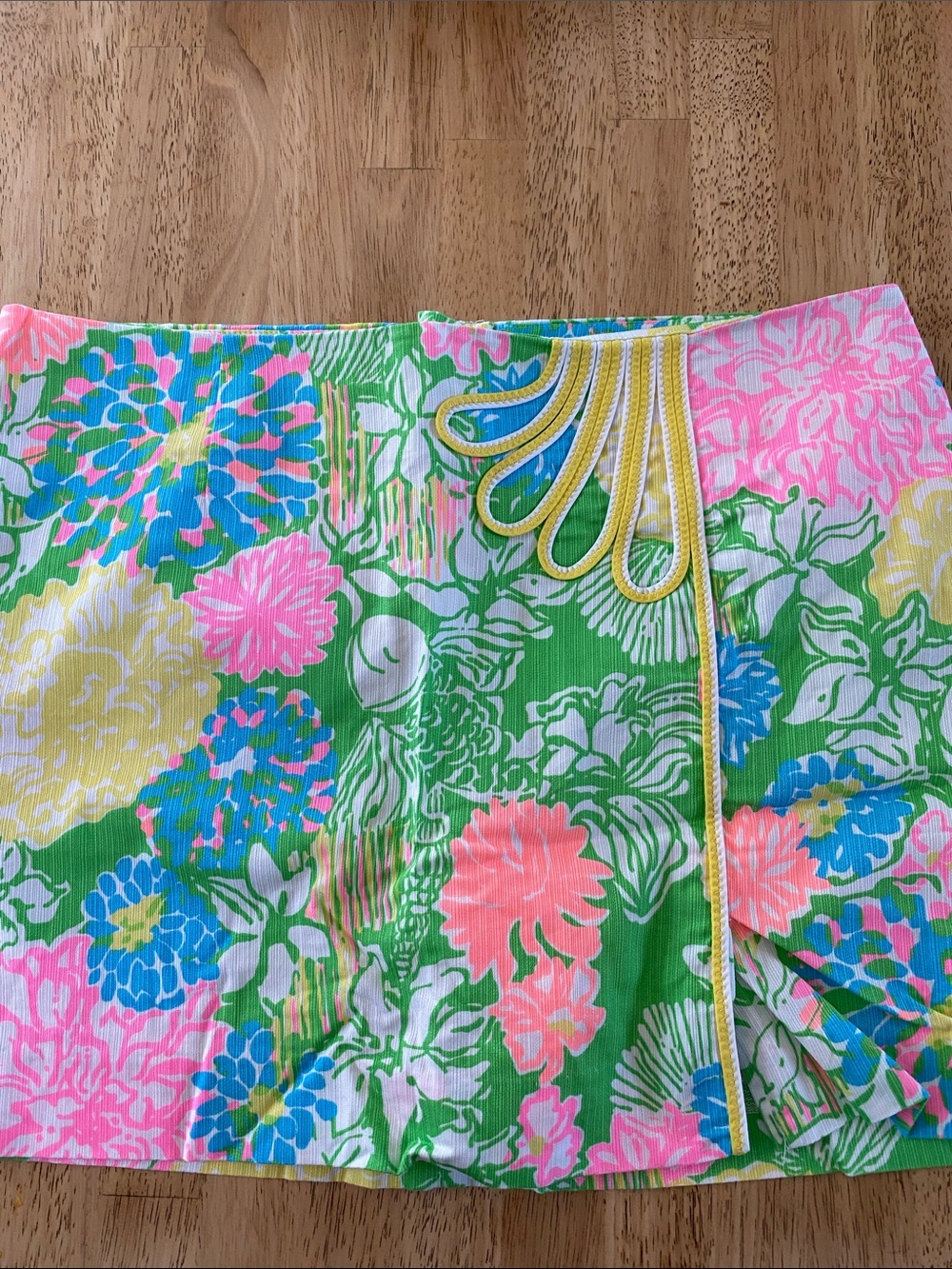 Lilly Pulitzer Jasmine skort in Hibiscus Stroll